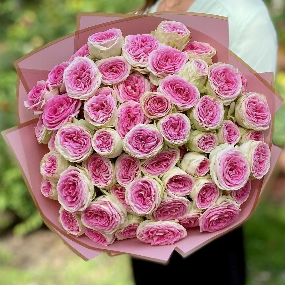 Bouquet "Lilli" with pink spray roses