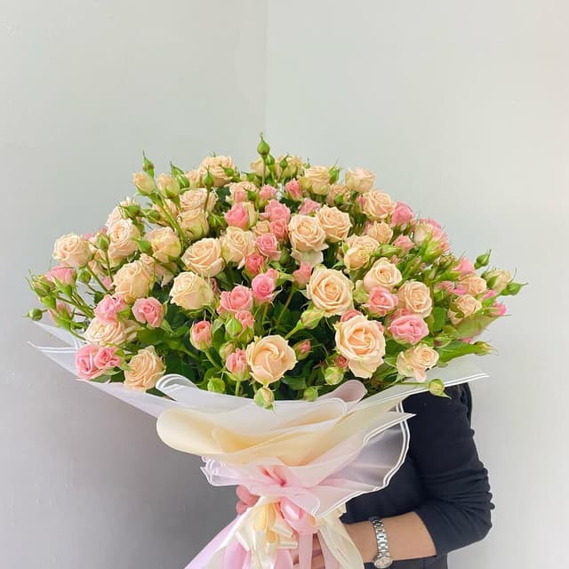 Փունջ  "Alina" փնջային վարդերով