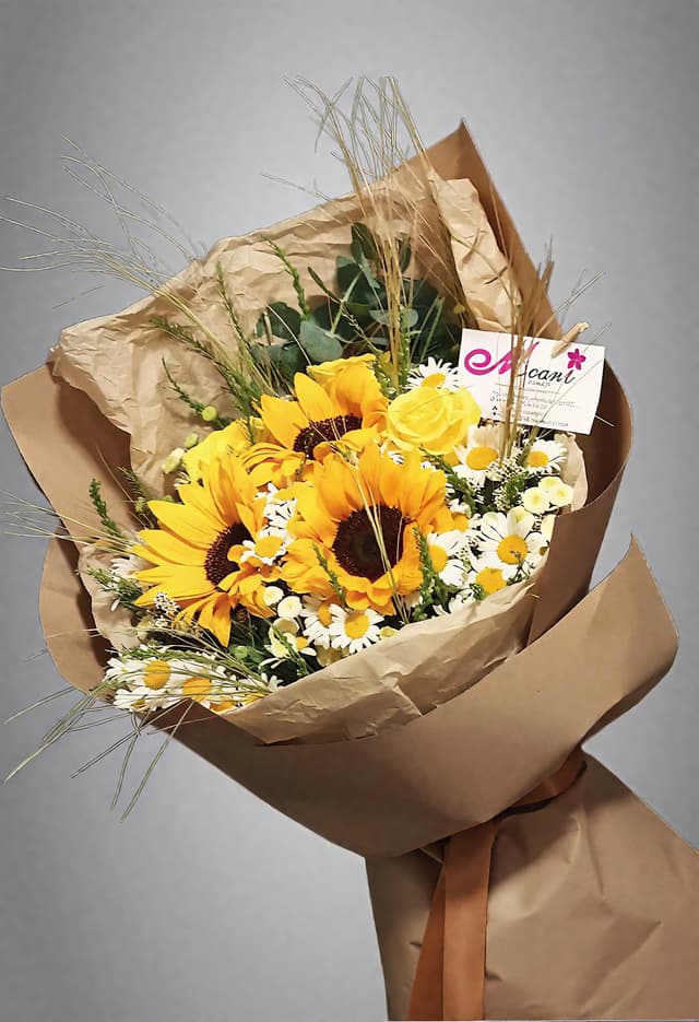 Flower bouquet Sun