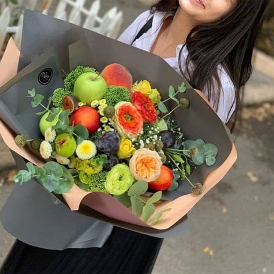 Փունջ "Դեգու" մրգերով