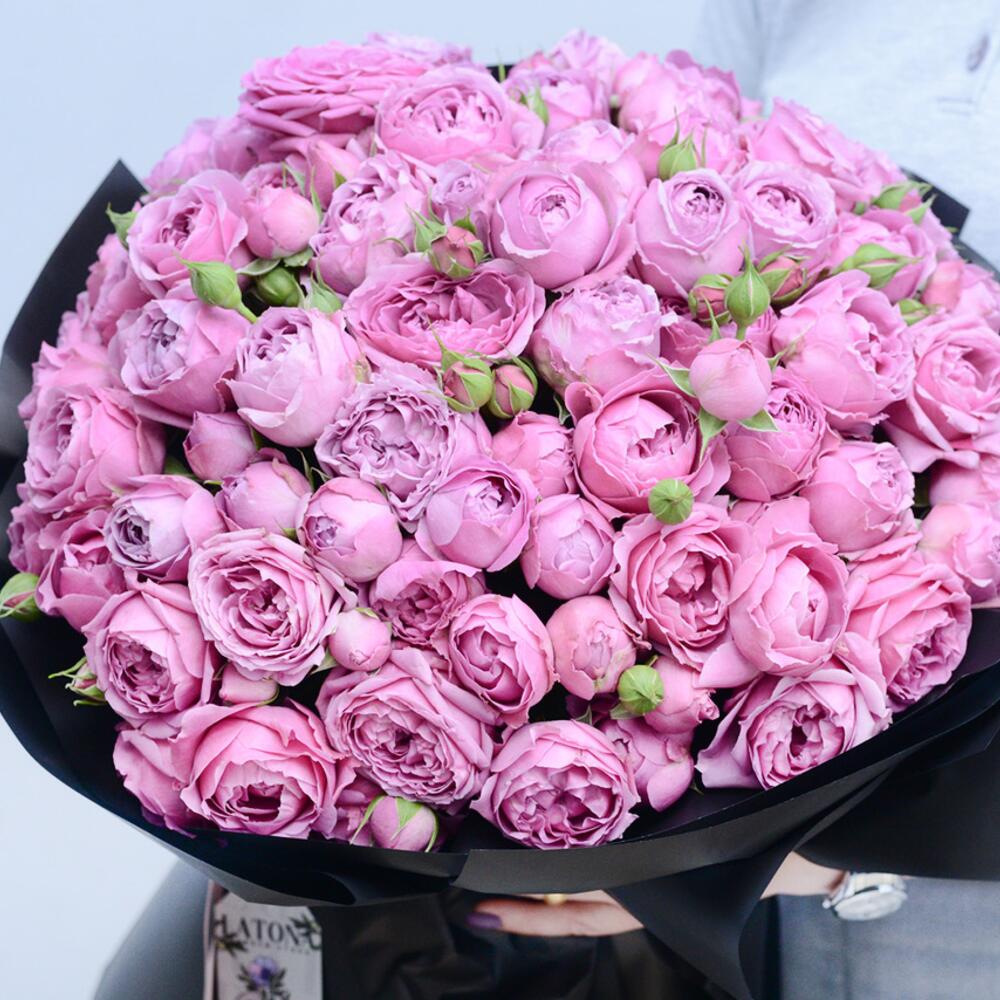 Bouquet "Cora" with Pink Peony Spray Roses