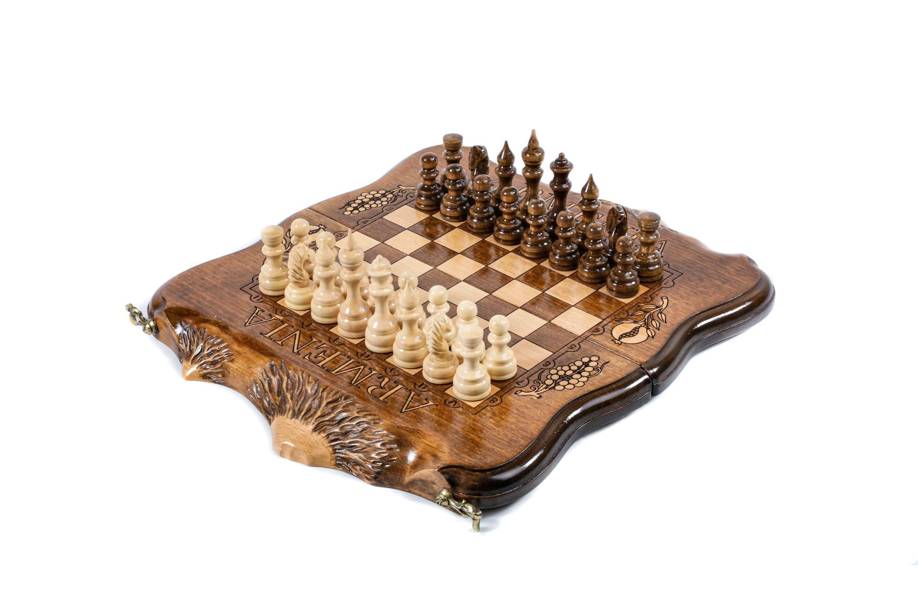 Շախմատ-նարդի հեղինակային Արարատի ուրվագծով