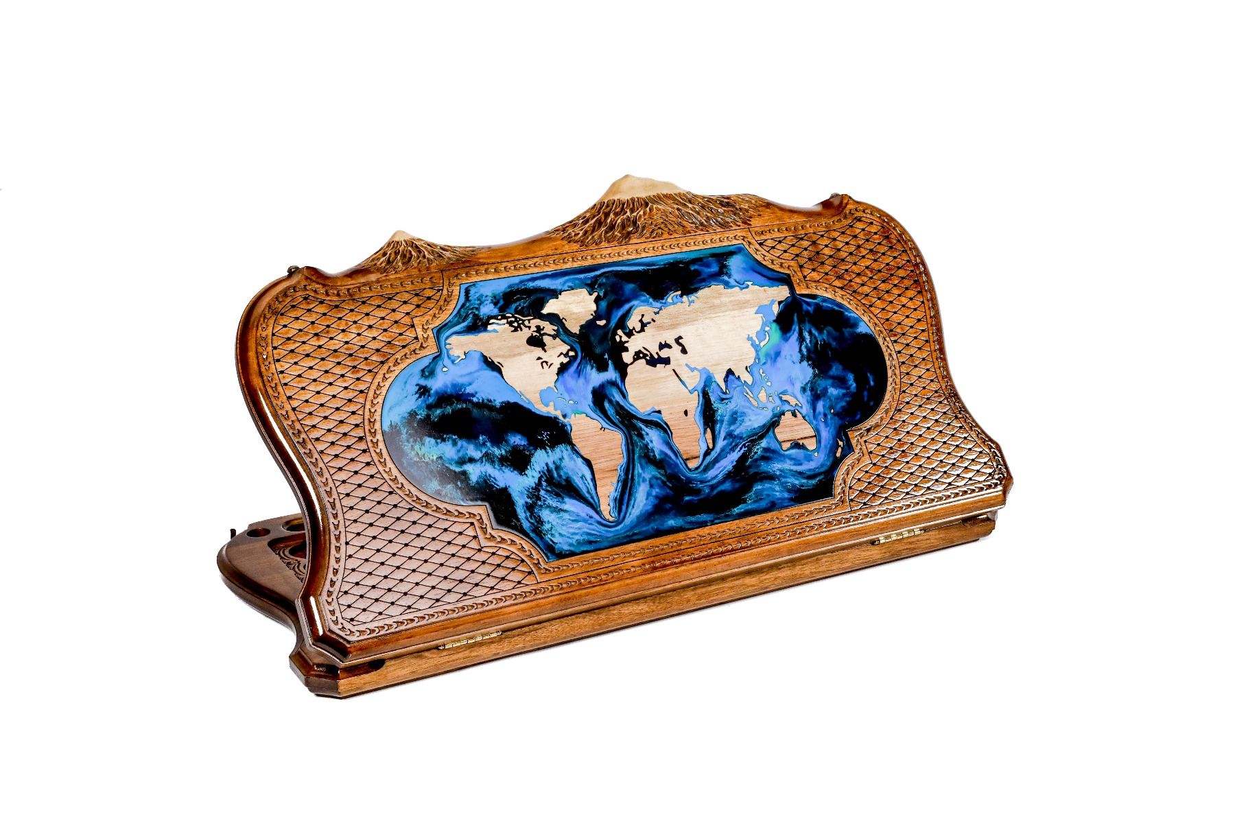 Նարդի ՛՛Աշխարհի քարտեզ՛՛ հեղինակային Արարատի ուրվագծով