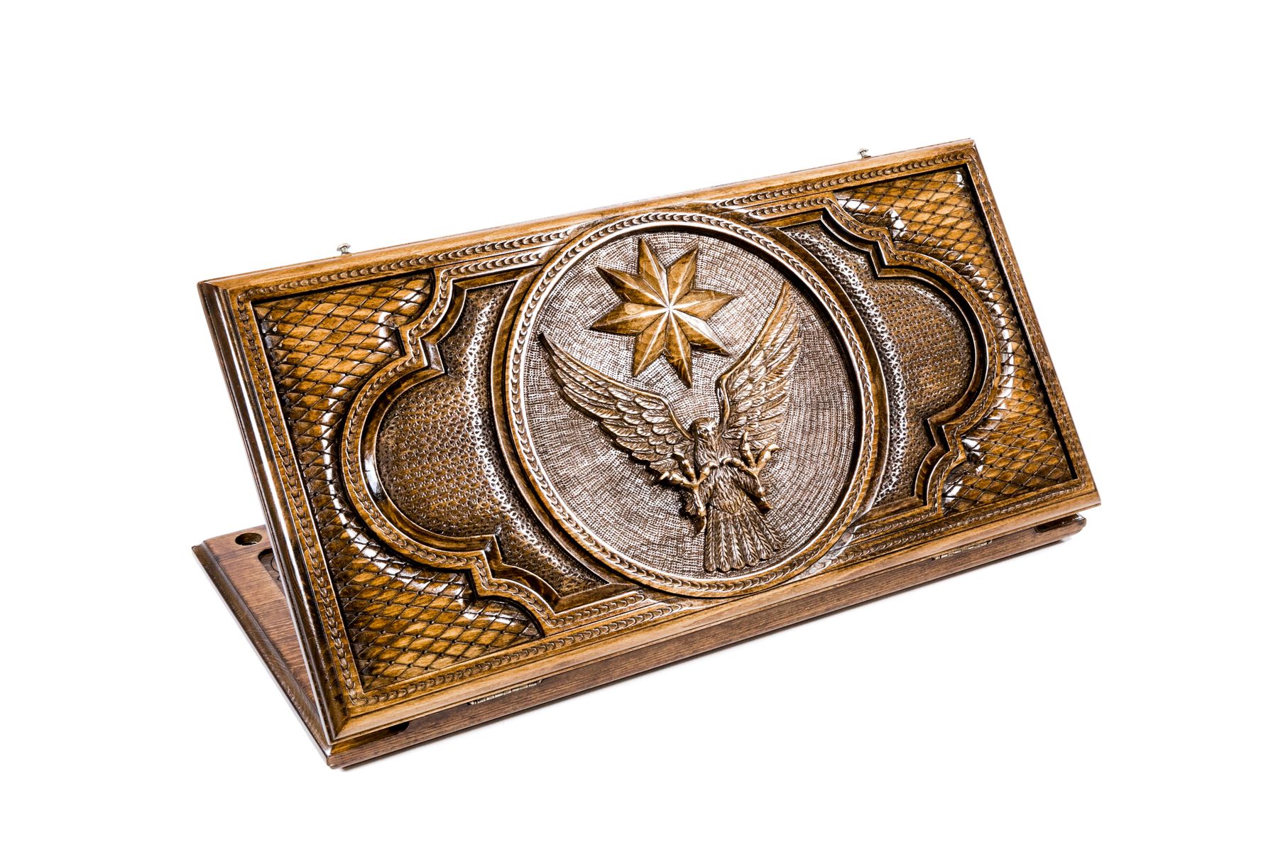 Նարդի ՛՛Արծիվ Ութանկյունով՛՛ դասական