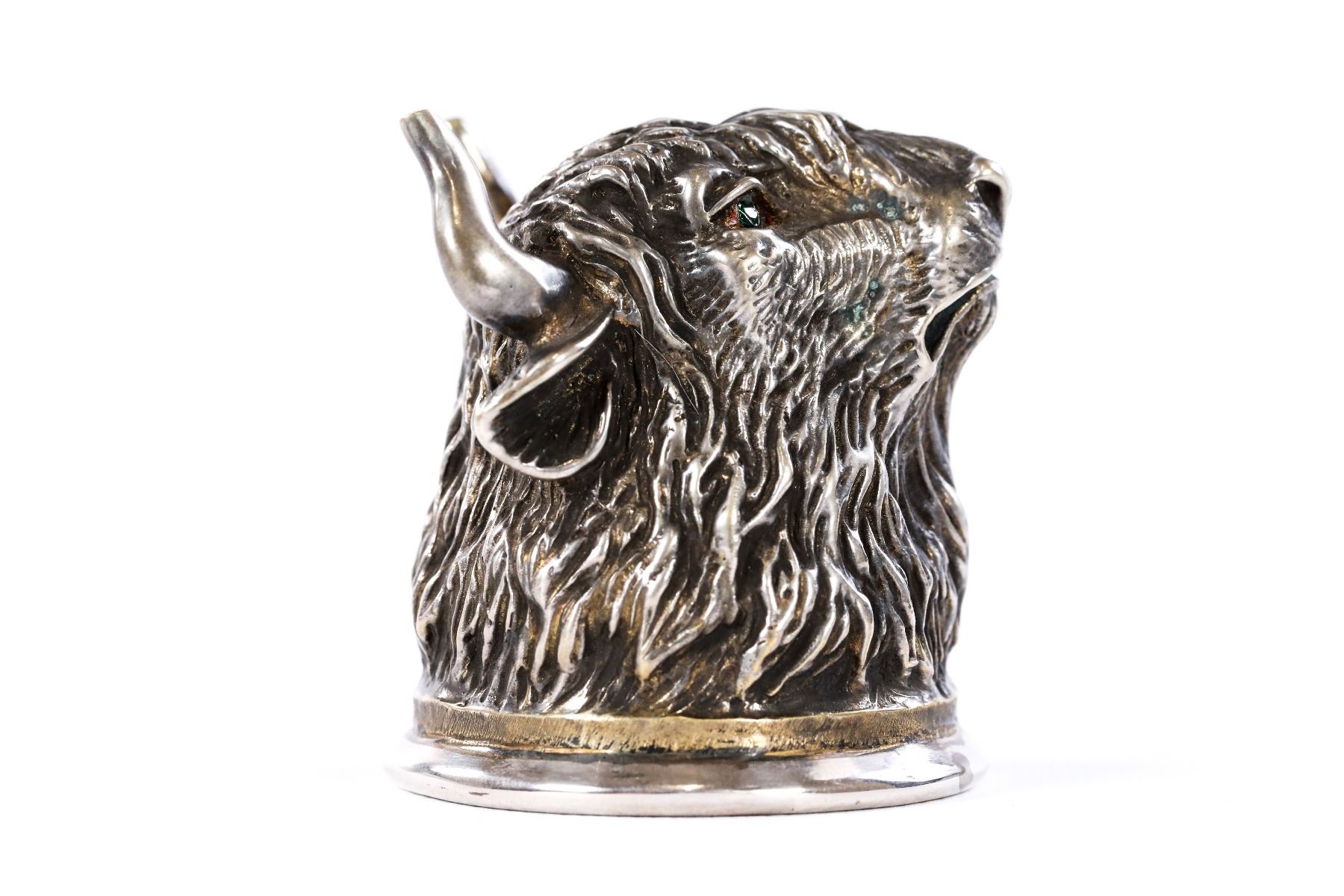 Բրոնզե գավաթ ՛՛Ցուլ՛՛