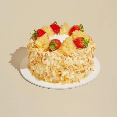 Pineapple cake – 12 servings