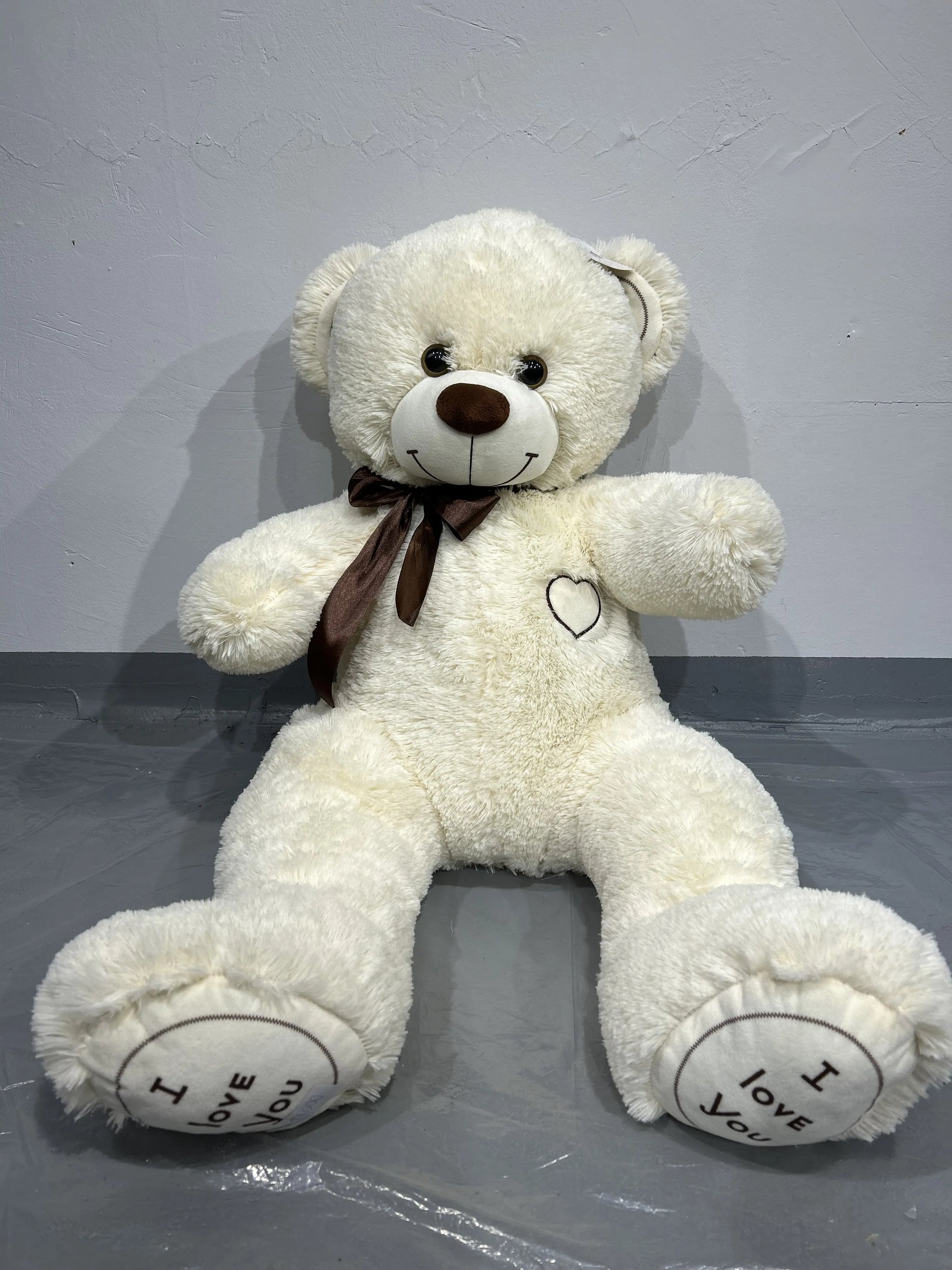Soft teddy bear "Miki" in milky color, 90 cm.