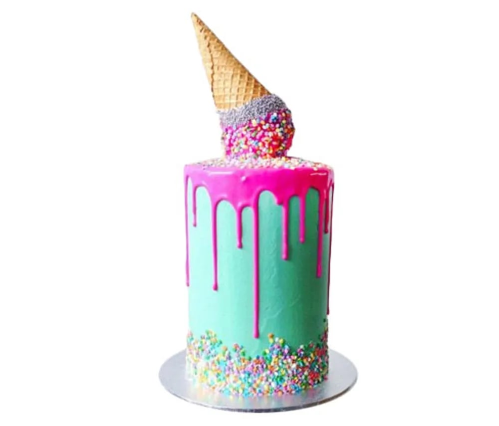 Cake 11 - Lip Lick cake