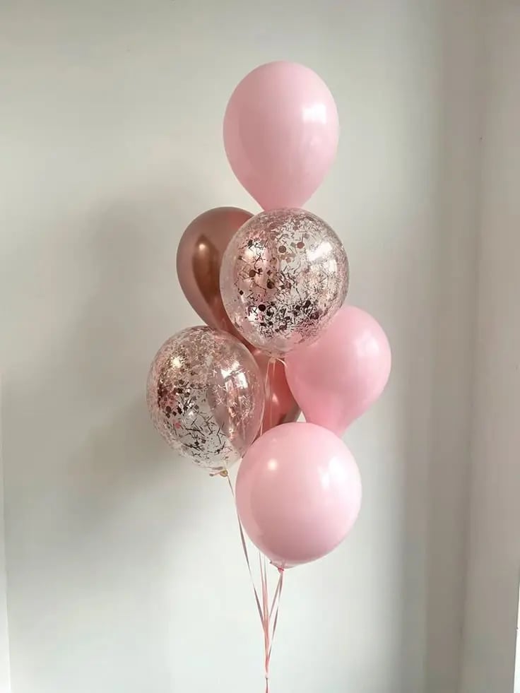 Pink balloons with helium gas, 7 pieces