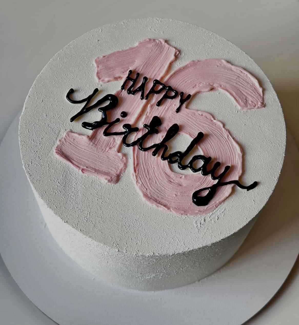 Торт День Рождения - Lip Lick cake