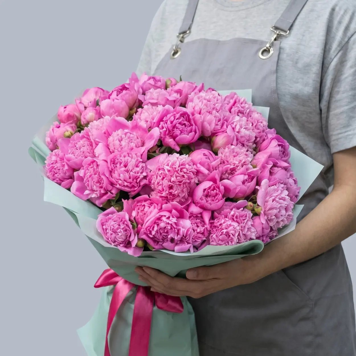 Bouquet with pink peonies - Latona Flowers