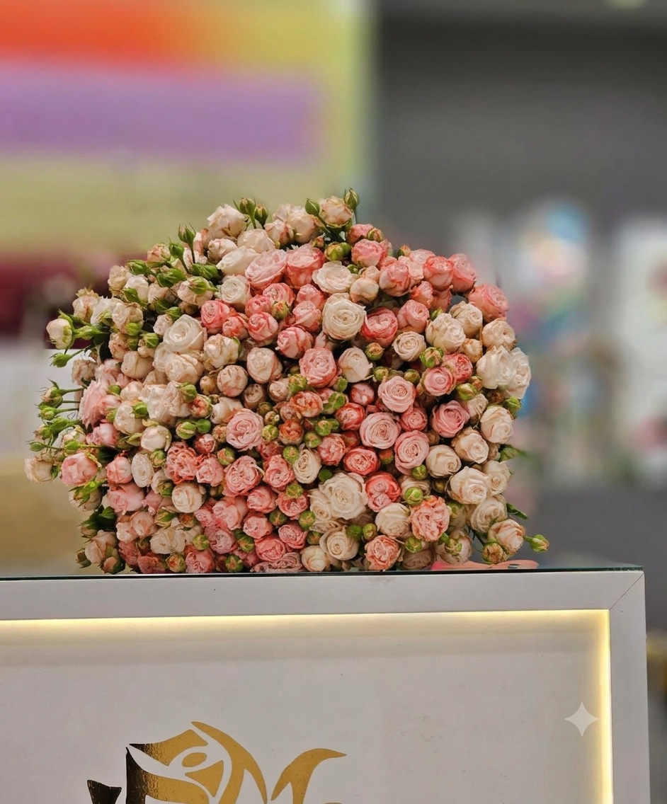 Ծաղկեփունջ փնջային վարդերով-  Aura Flowers