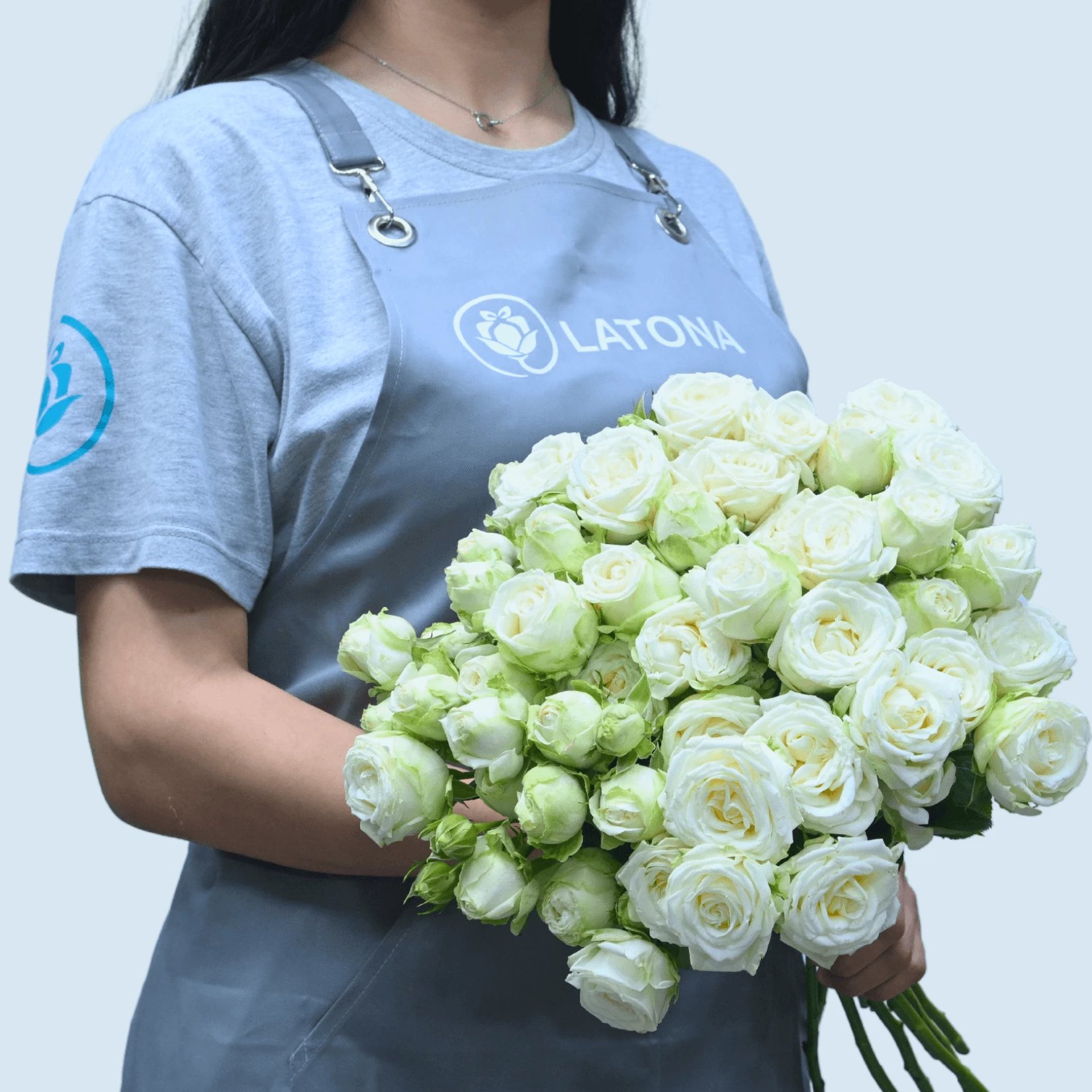 Букет с кустовыми пионовидными розами Miss Bombastic