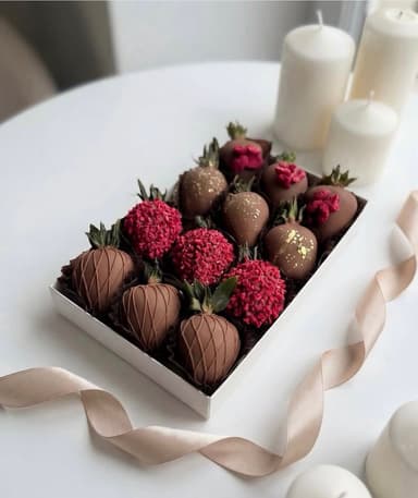 Velvet_strawberry_yerevan