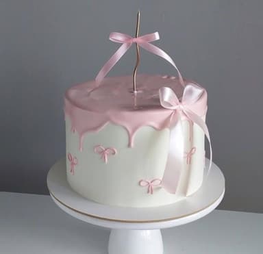 Lip Lick cake