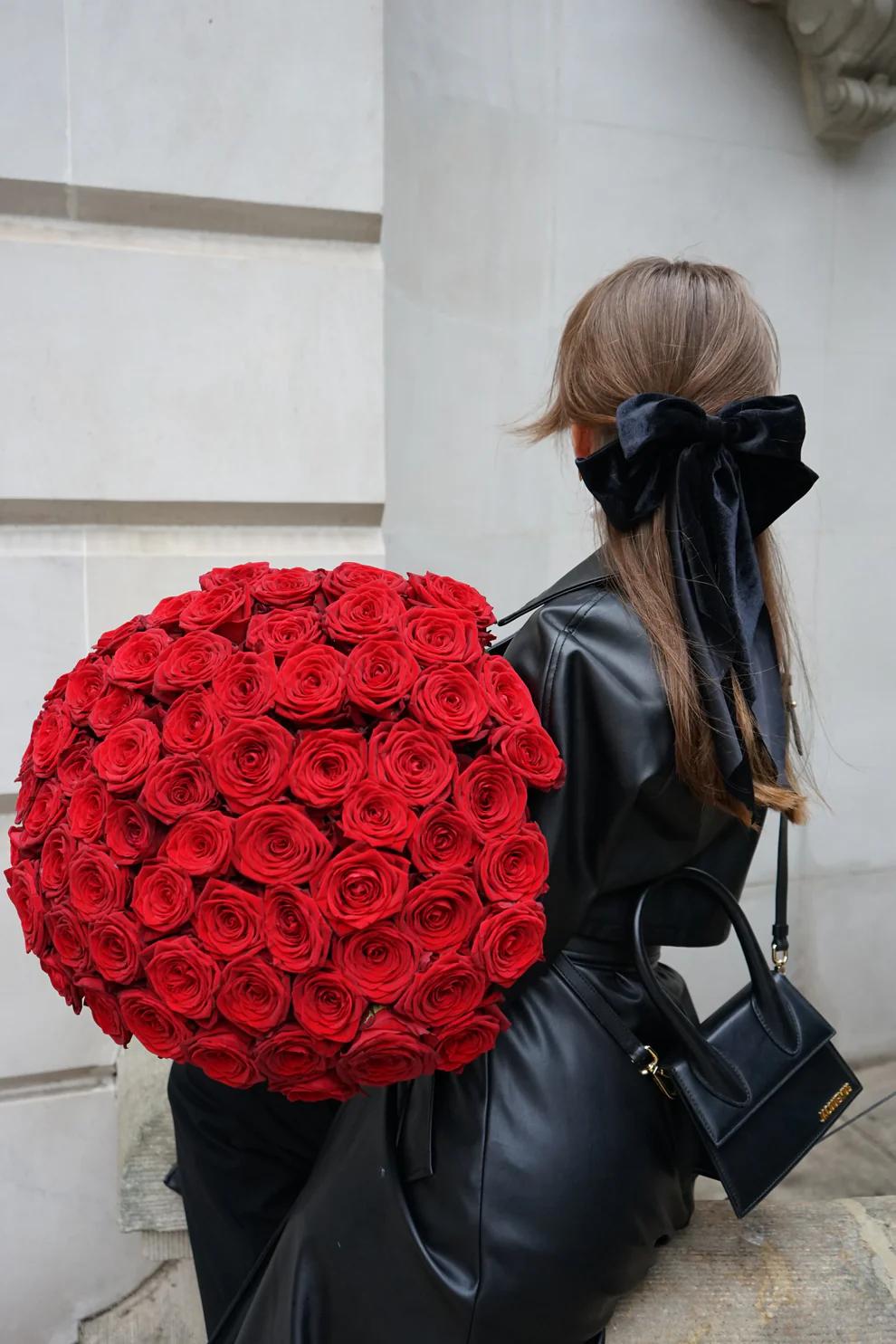 101 red roses