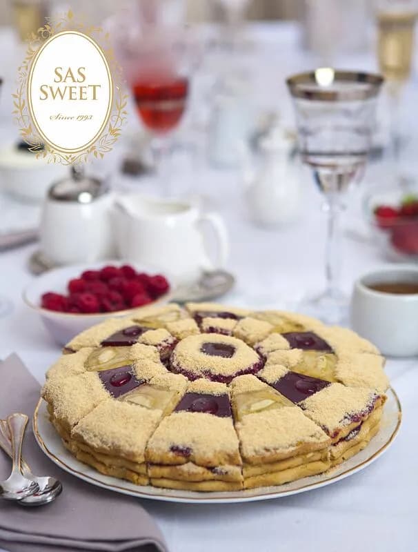 Pie "SAS Sweet Cherry-Apple"