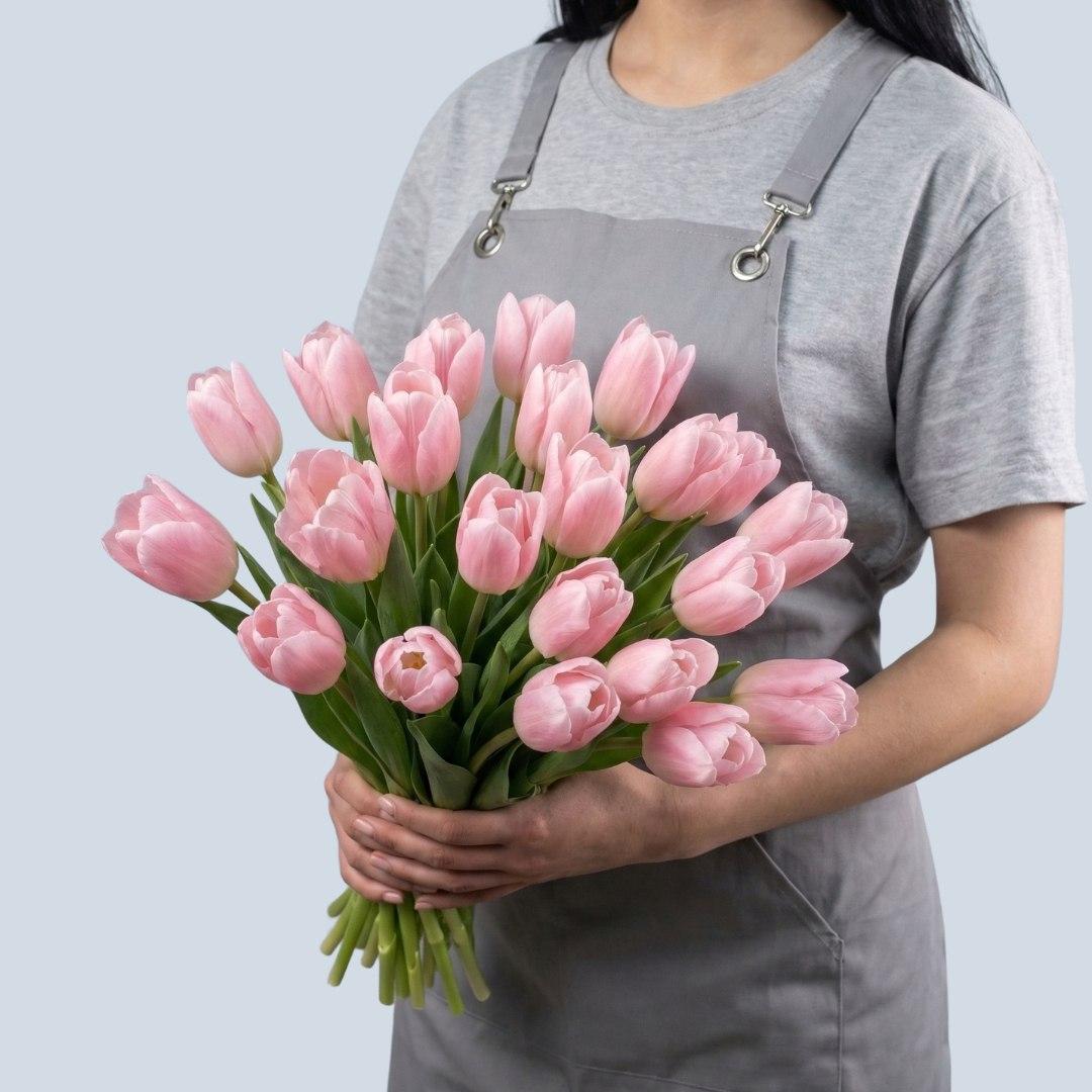 Pink tulips /19 pcs/