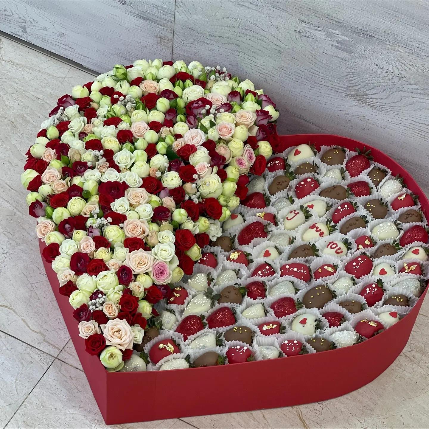 Chocolate-covered and Rose Set - Bloomie