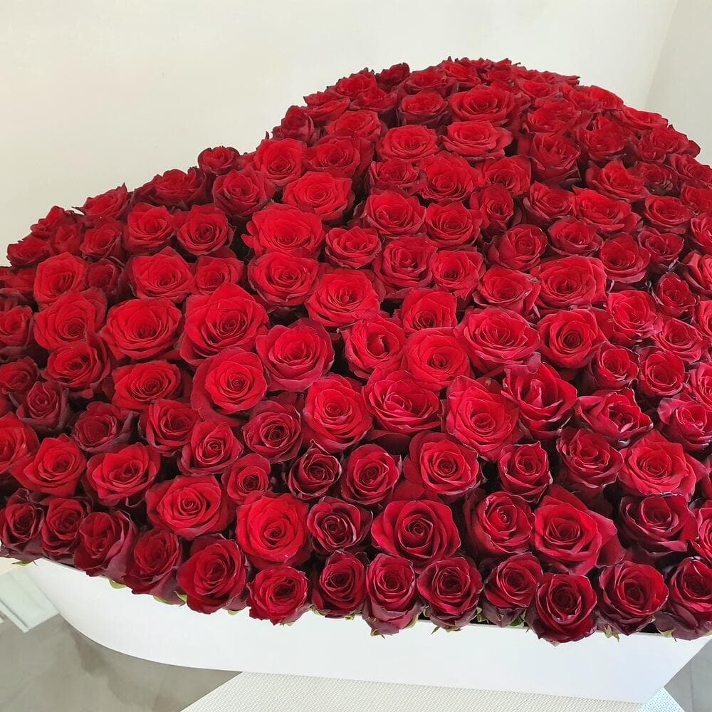Dutch roses in a heart-shaped box 29 - VkusLil