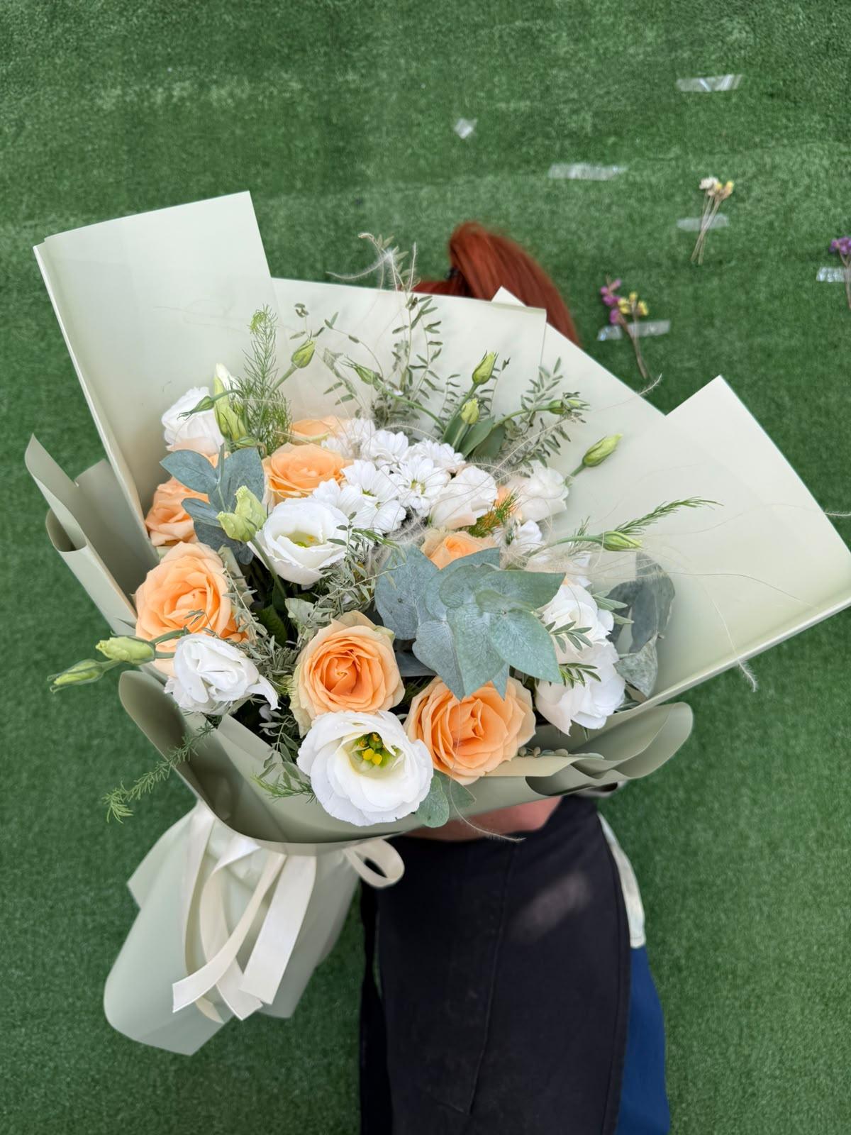 Ծաղկային կոմպոզիցիա - ANNELLA Flowers & Design