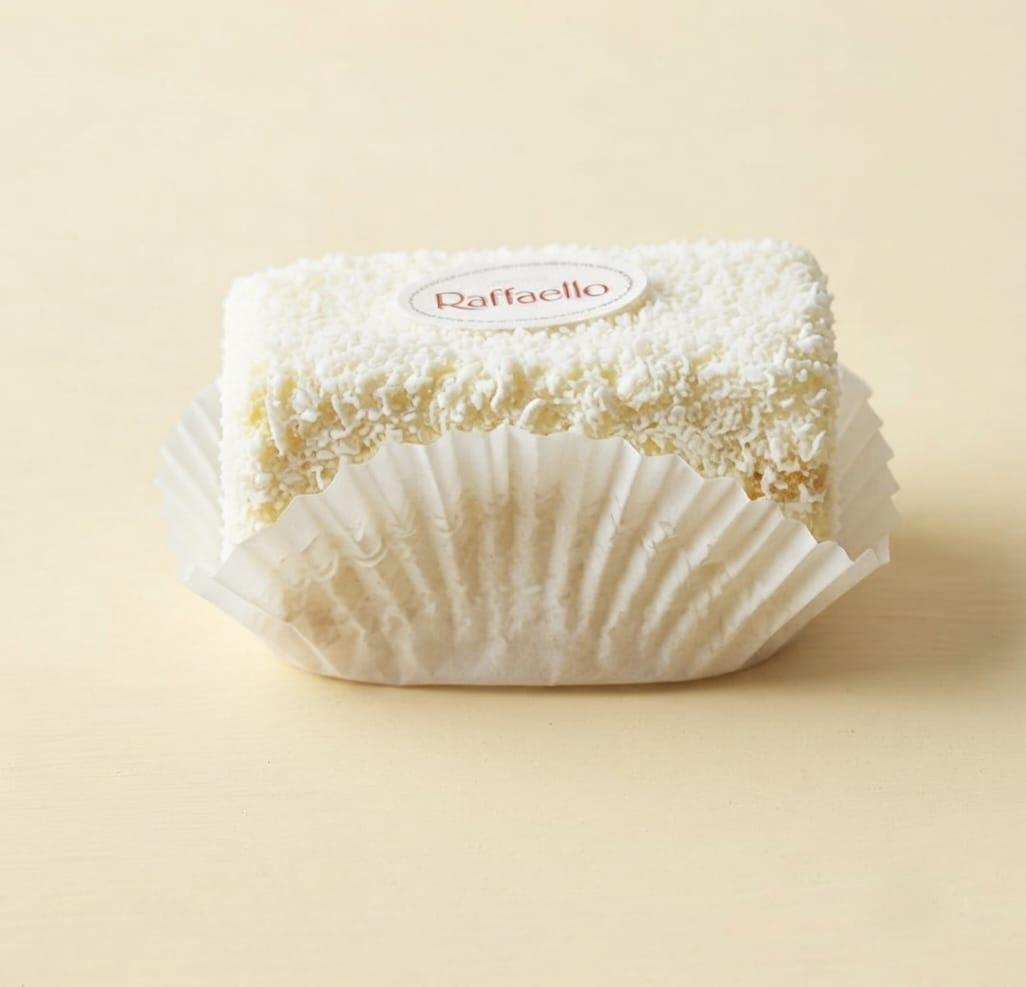 Rafaello cake 1 slice - Cake symphony
