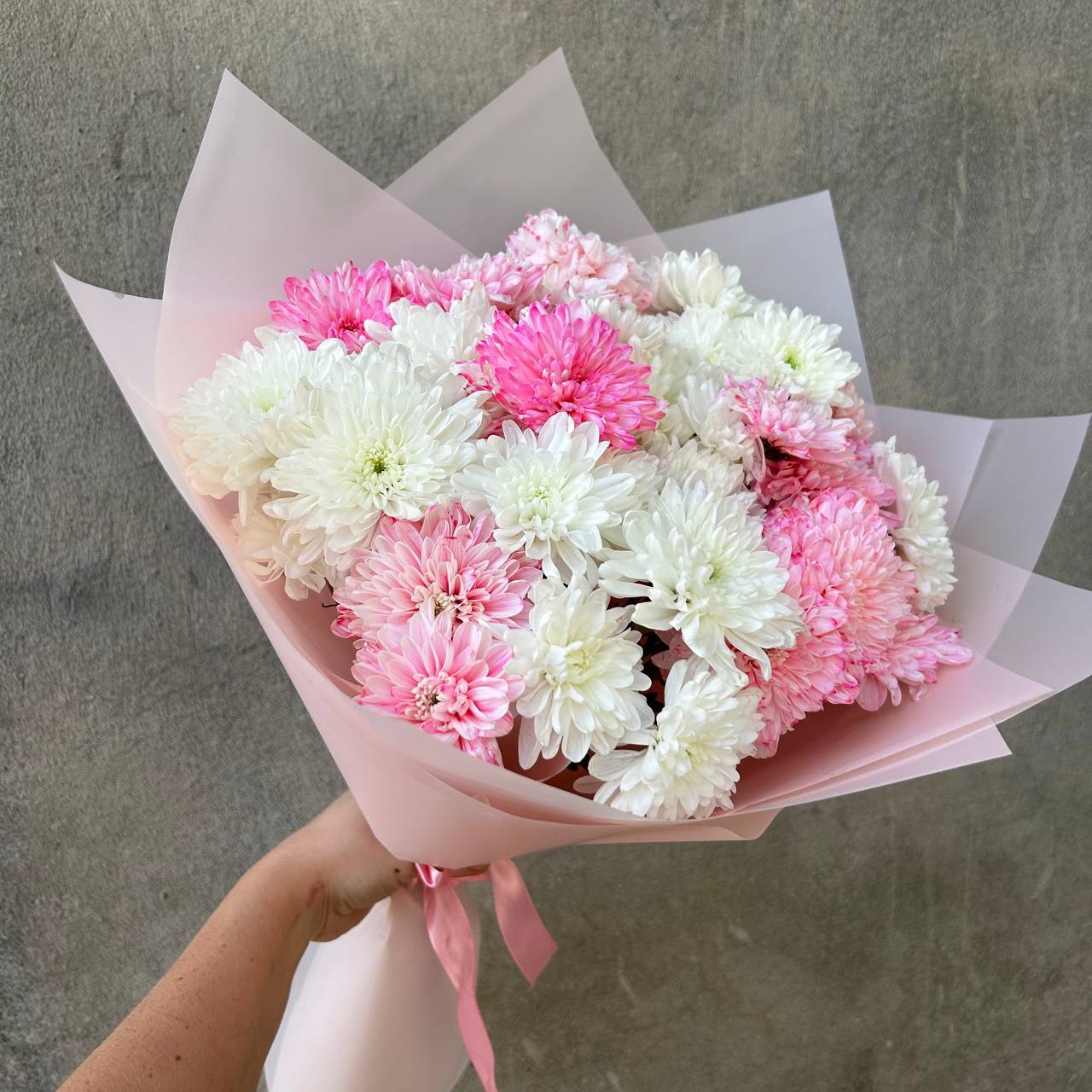 Bouquet of spray chrysanthemums