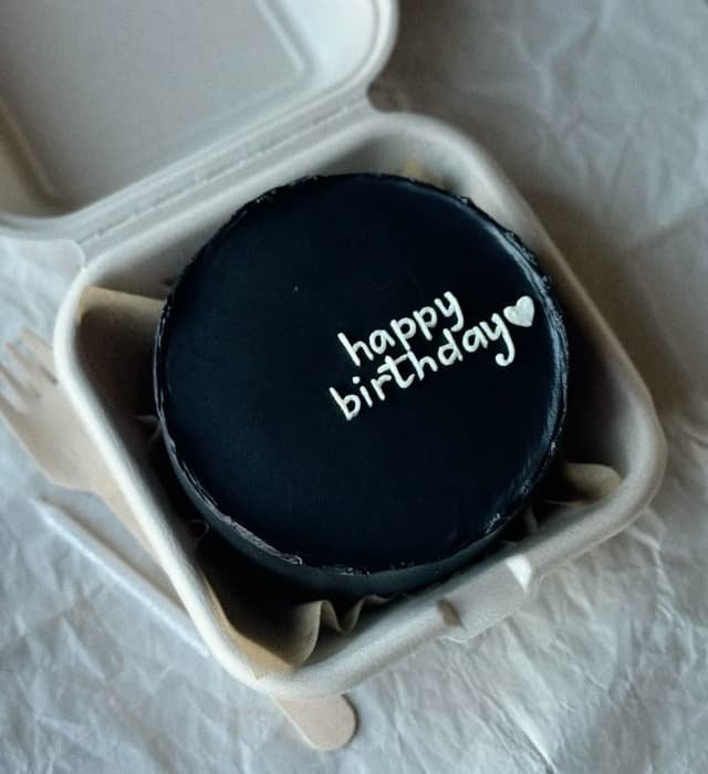 Bento Cakes "Black"