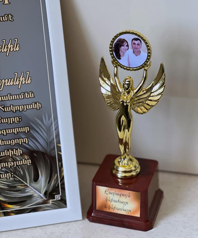 Կնքահոր և կնքամոր համար նվեր