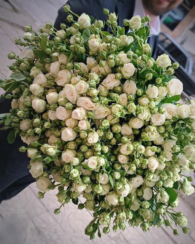 Moani Flowers