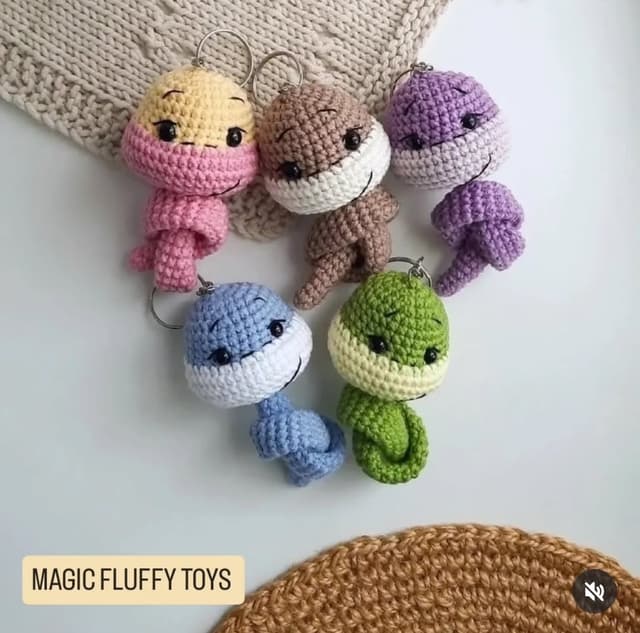 Փափուկ ձեռագործ խաղալիք Օձ կախազարդ - MAGIC FLUFFY TOYS