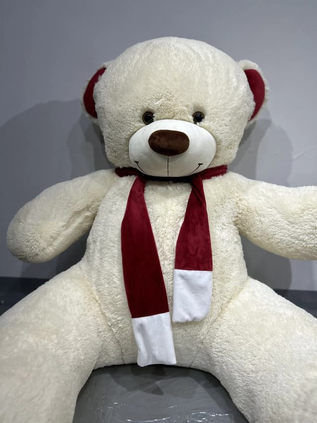 Soft teddy bear "Kelvin" milky white, 160 cm.