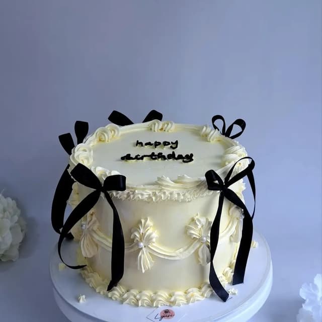 Cake with Lambert design - "Lyusi Sweets Art" / for 10 people /