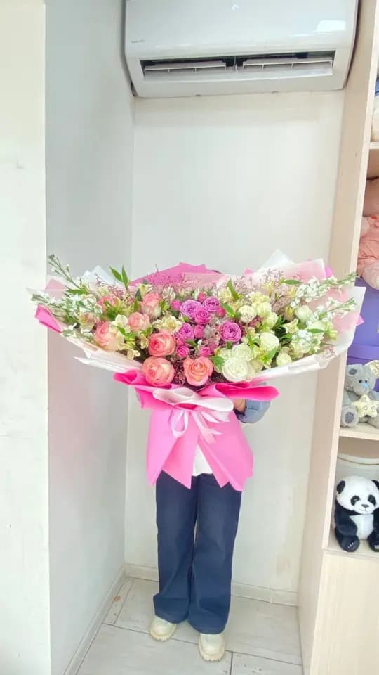 Ծաղկեփունջ   Լիալուսին -  Flor de Star