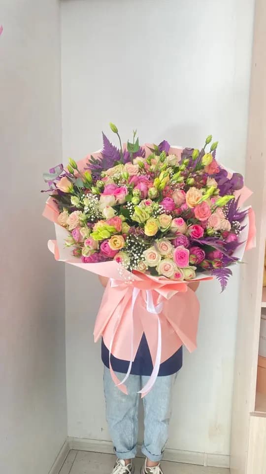 Ծաղկեփունջ   Մոնալիզա-  Flor de Star