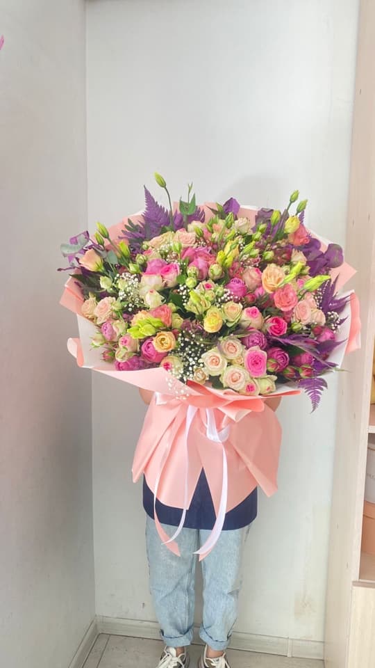 Ծաղկեփունջ   Մոնալիզա-  Flor de Star