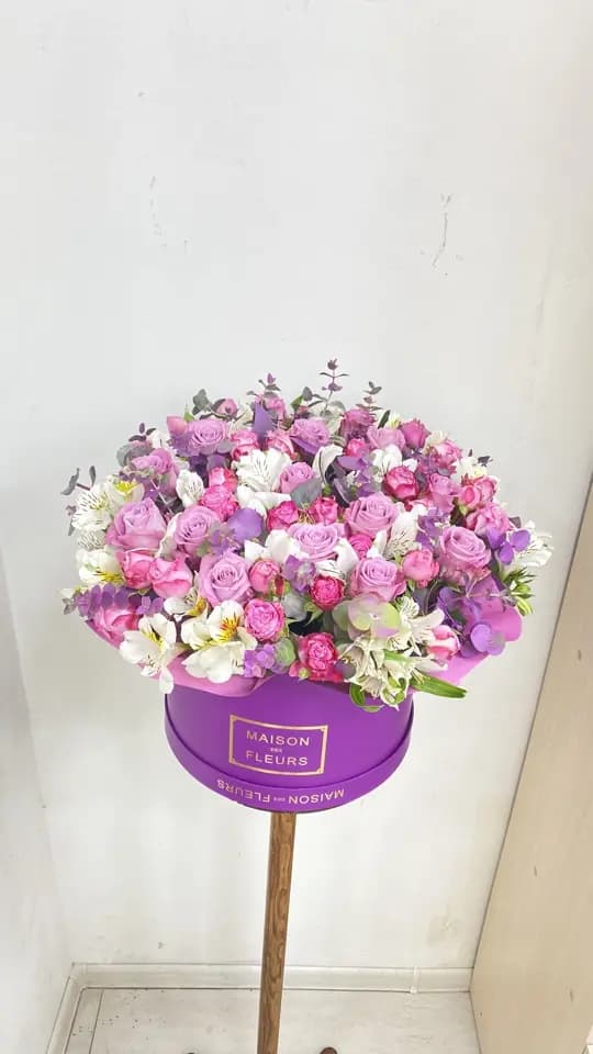 Ծաղկային կոմպոզիցիա Ամարալիս -  Flor de Star