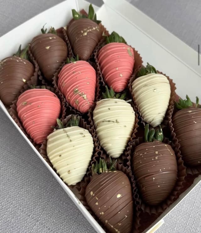 Շոկոլադապատ ելակներ 12 - Velvet strawberry yerevan