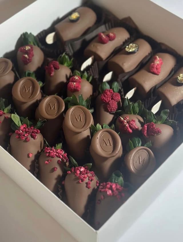 Шоколадные клубники 14 - Velvet strawberry yerevan