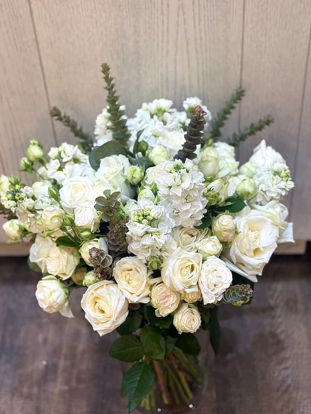 Ծաղկեփունջ 30 -  Avenue des Fleurs