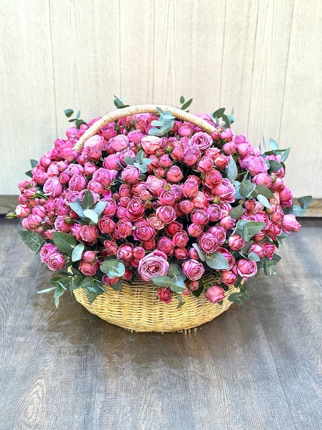 Цветочная композиция в корзине 49 - Avenue des Fleurs