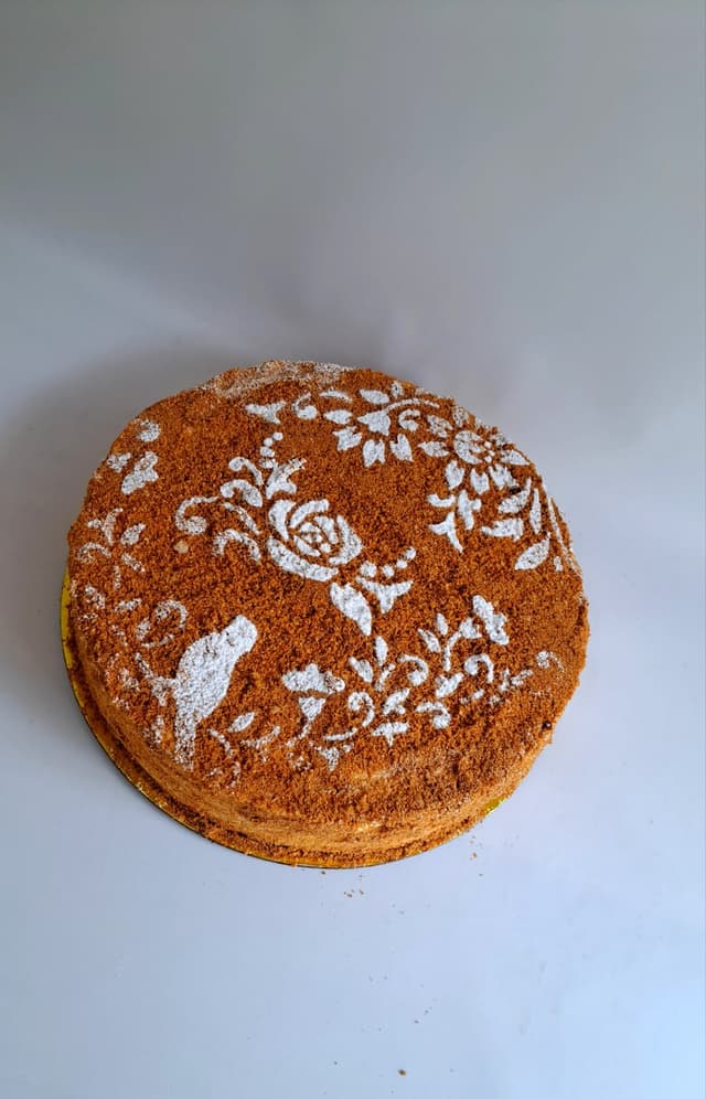 Մեղրատորթ 15 անձի համար- Lyusi Sweets Art