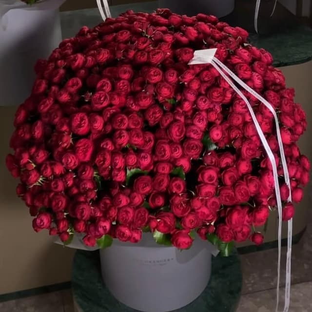 Box with peonies 4 - VkusLil