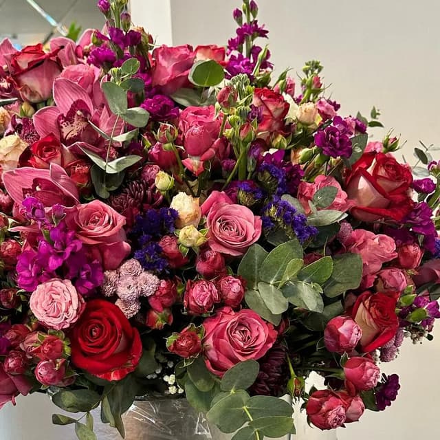 Floral arrangement in a box 49 - VkusLil