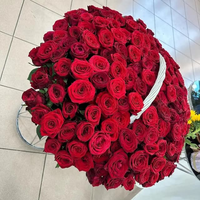 Roses in a basket 65 - VkusLil