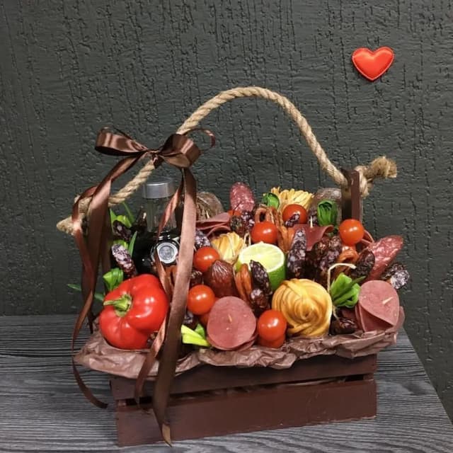 Gift basket for men - VkusLil
