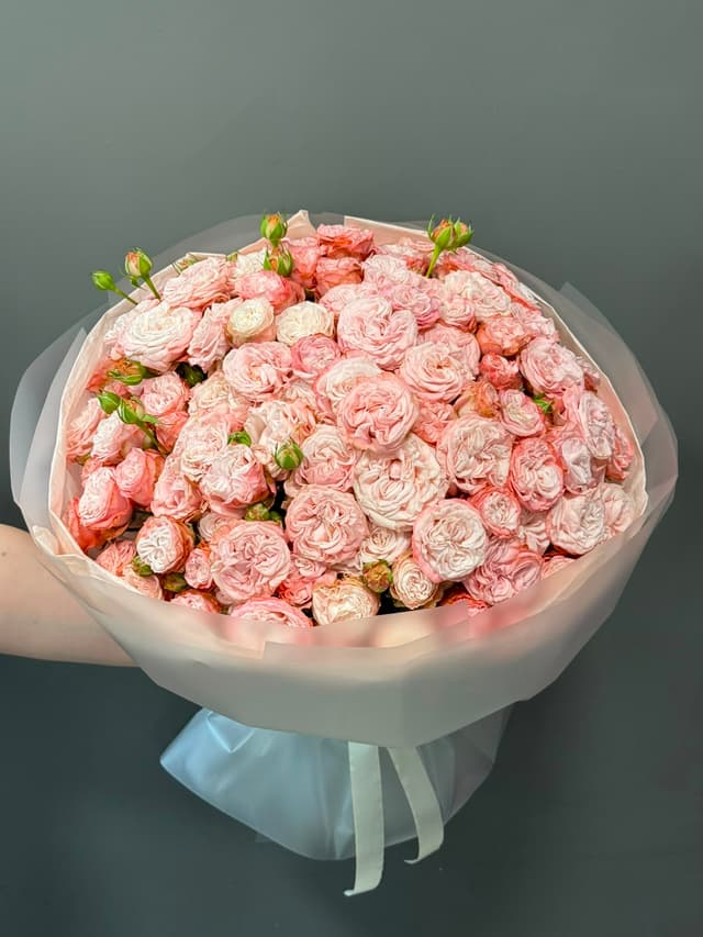 Букет с пионообразными розами - Flower Lab