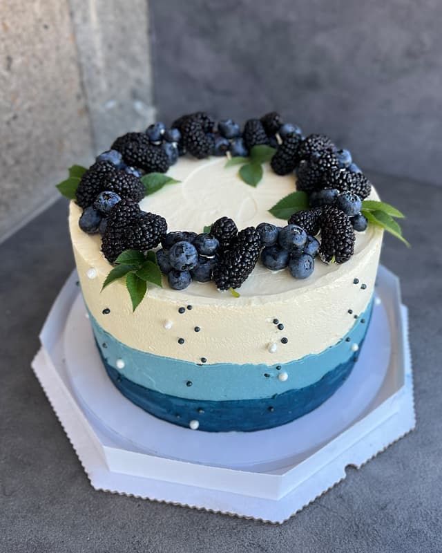 Տորթ՝ 10 անձի համար - Delito Cakes