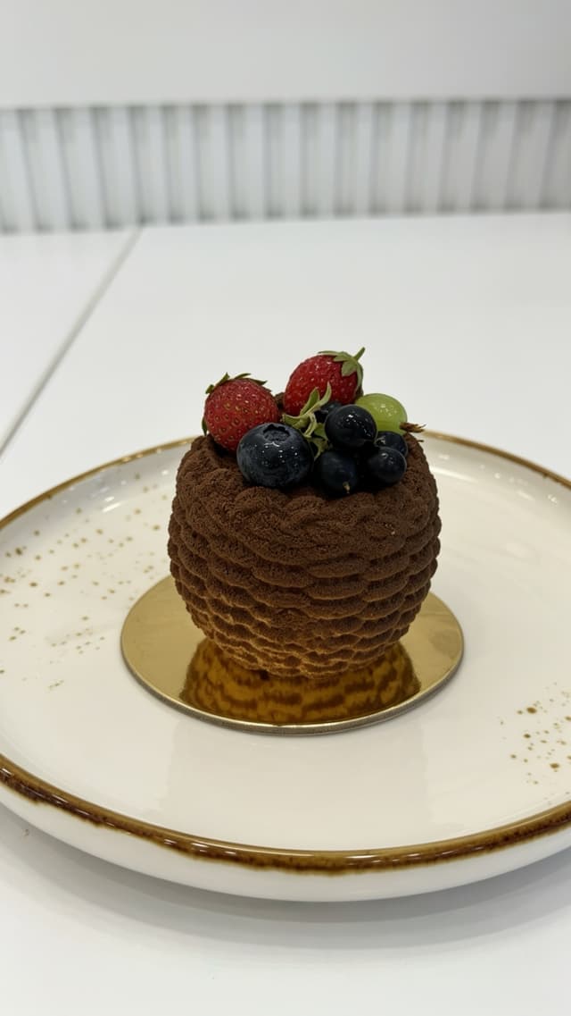Cake Basket - Belissimo cake