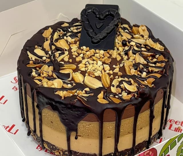 Snickers bento vegan cake 500g - Sweetli by Lilit